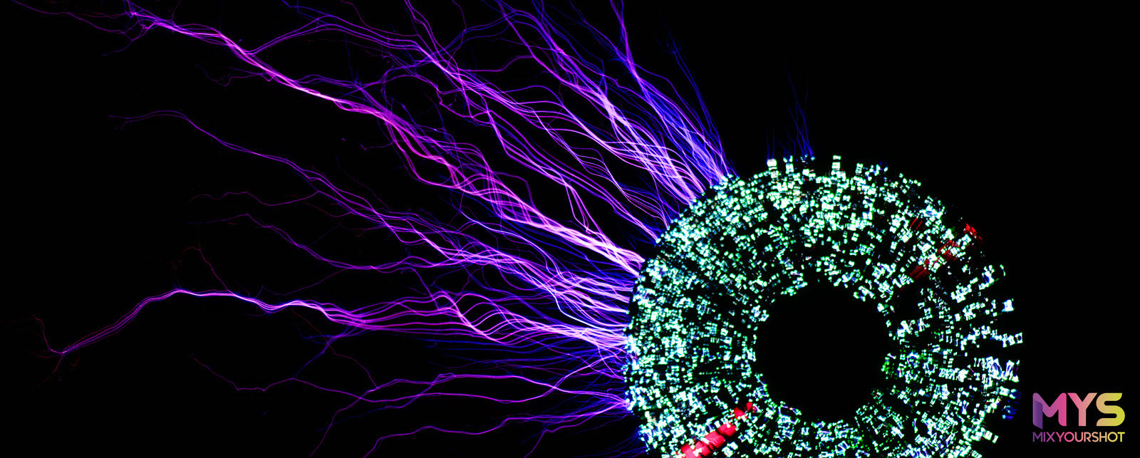 Long-exposure tesla coil experiment